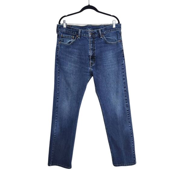 Levi's Men's 505 Jeans Size 38 X 30 Levi's Men's Straight Leg Jeans - Picture 1 of 10
